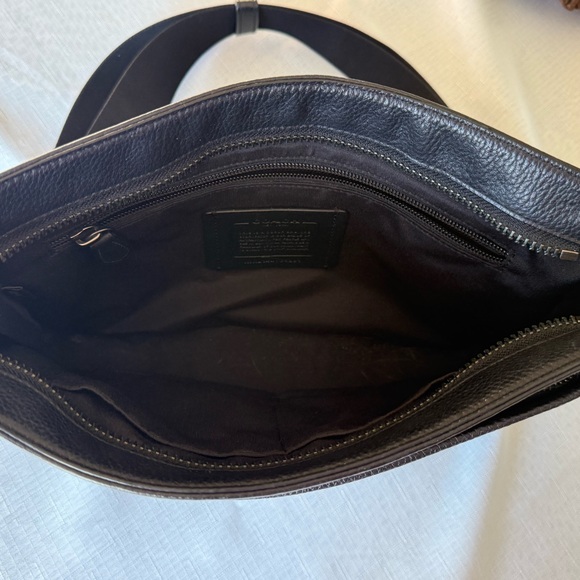 COACH Thompson Crossbody In Signature Jacquard With Varsity Stripe-unisex - Picture 10 of 17